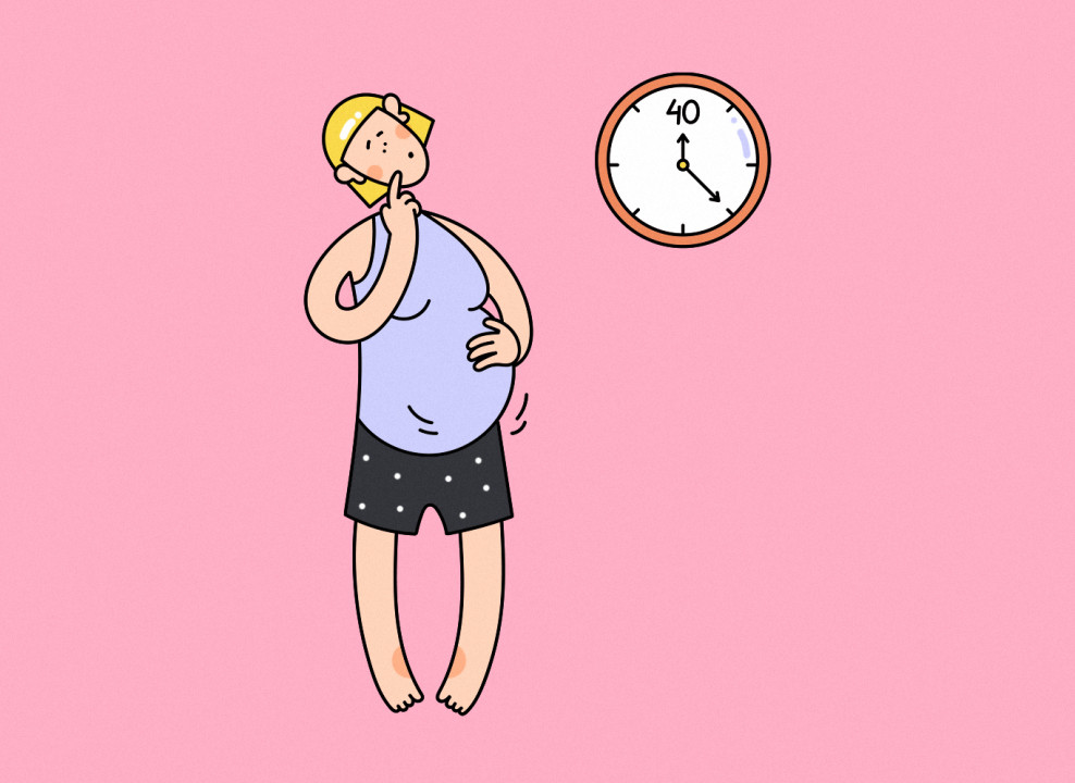 На картинке: беременная женщина смотрит на часы, которые показывают 40. Иллюстрация Настасьи Железняк для НЭН