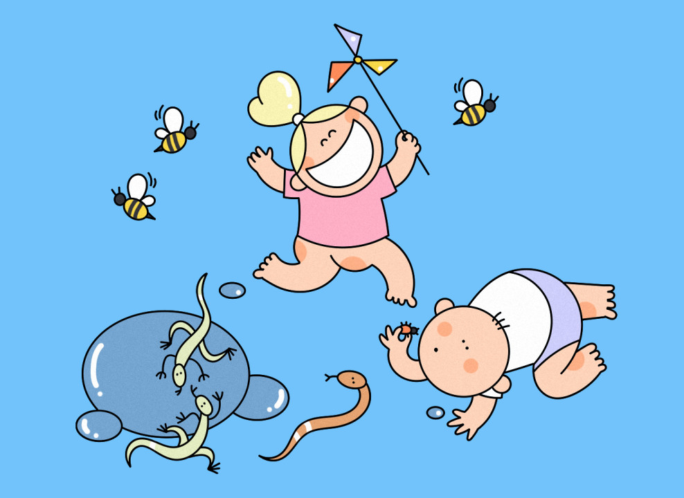 На картинке: радостные дети среди ящериц, змей и пчел. Иллюстрация Насти Железняк для НЭН