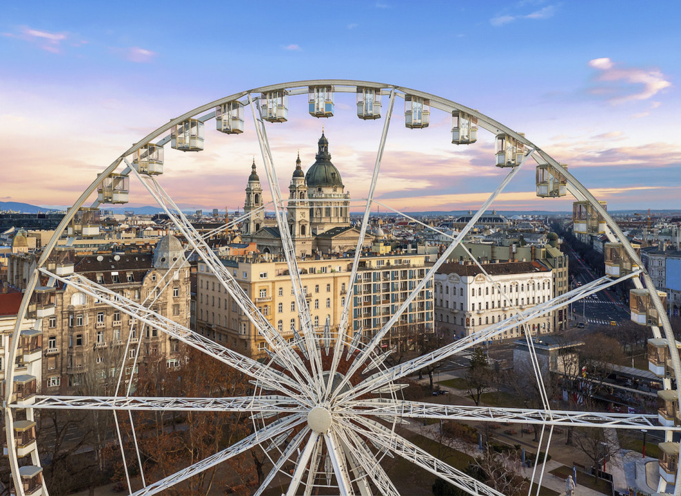 На фото: колесо обозрения в Будапеште. Источник: Budapesht Eye