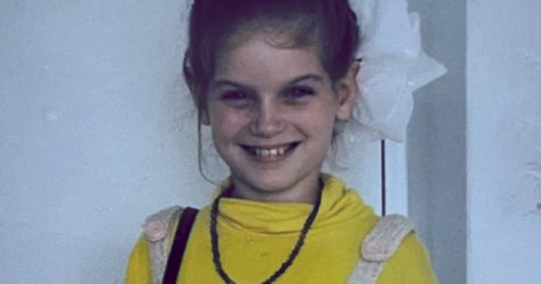 Кадр из документально кино «История русской приемной девочки»