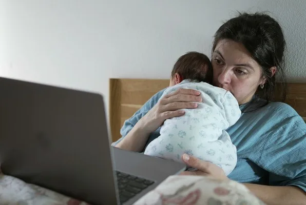 Работающая мама не портит ребенку будущее: 7 лайфхаков, чтобы совмещать работу и детей