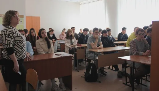 Родители жалуются, что их детей не берут в старшие классы