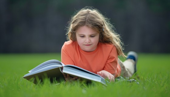 Как заинтересовать ребенка наукой: 10 книг для летнего чтения