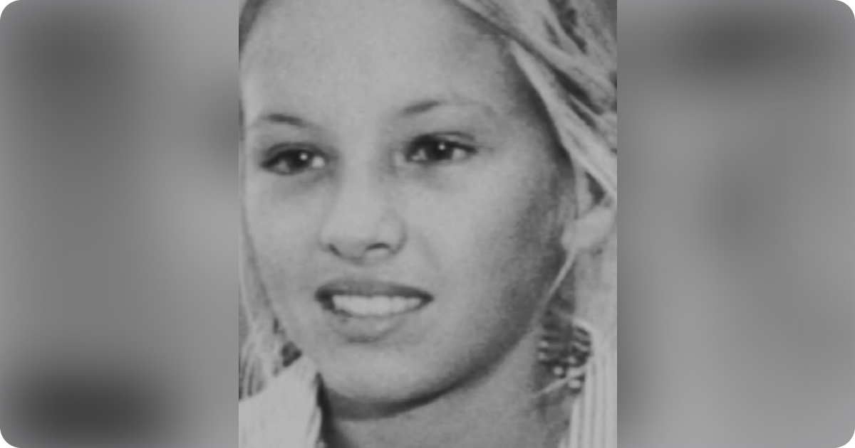 Кадры из видео « She Was Riding Home After School… and Vanished Without a Trace | The Case of Sian Kingi» | Канал: Crime in Time