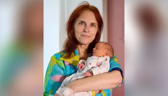 60-летняя кандидат наук родила ребенка после ЭКО